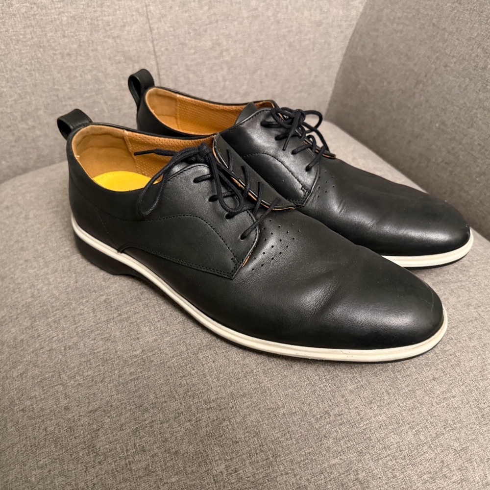 Amberjack - The Origianl Onyx - Elegant Black Leather Oxfords